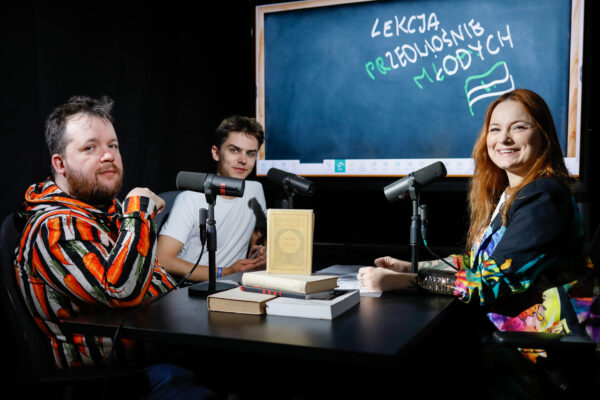 Warszawa, 13.05.2025, Studio S11 O-1, Audycja Matura po godzinach, n.z. Artur Cnotalski, Kacper Nowicki, Aneta Korycinska Baba od polskiego, fot. Piotr Podlewski / Polskie Radio
